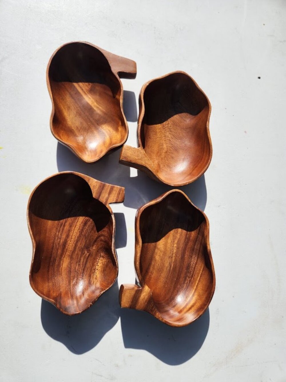 Vintage Mid-Century Monkey Pod Wood Leaf Snack Bowls – Set of 4 MCM Tiki Decor